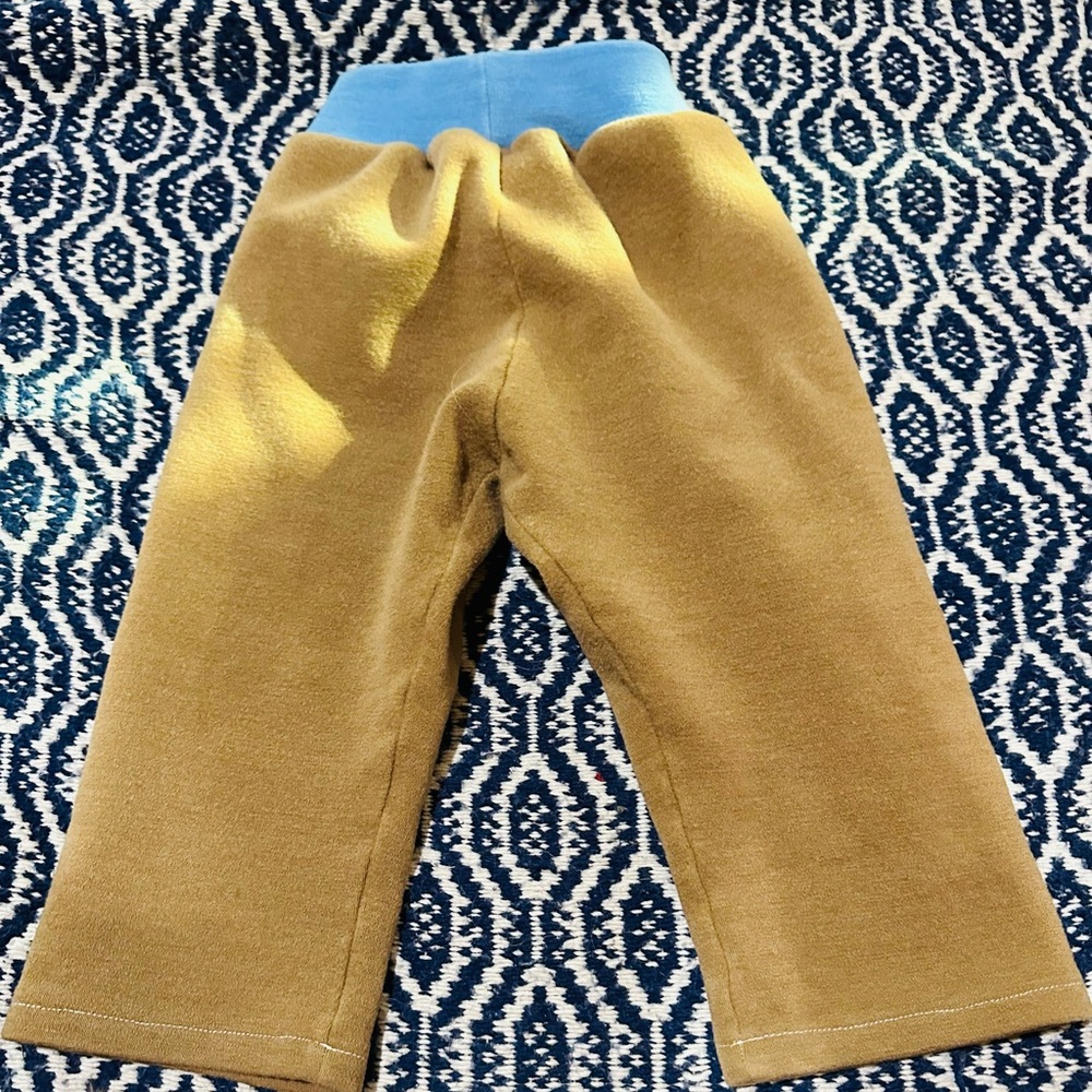 Royal Buns interlock wool
